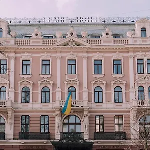 Hotell Grand Casino &, Lviv